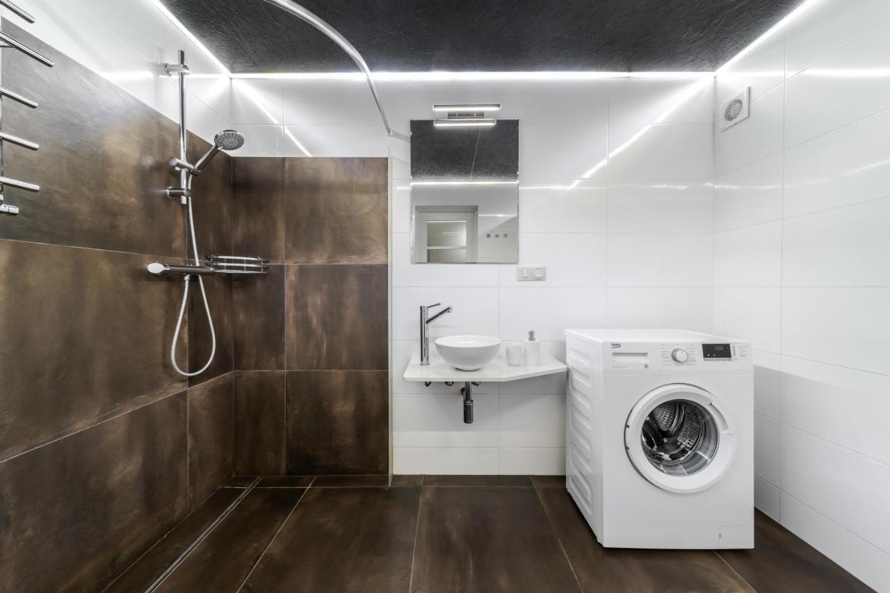 Inshiapartments On Grigorenko'S Square إلفيف المظهر الخارجي الصورة