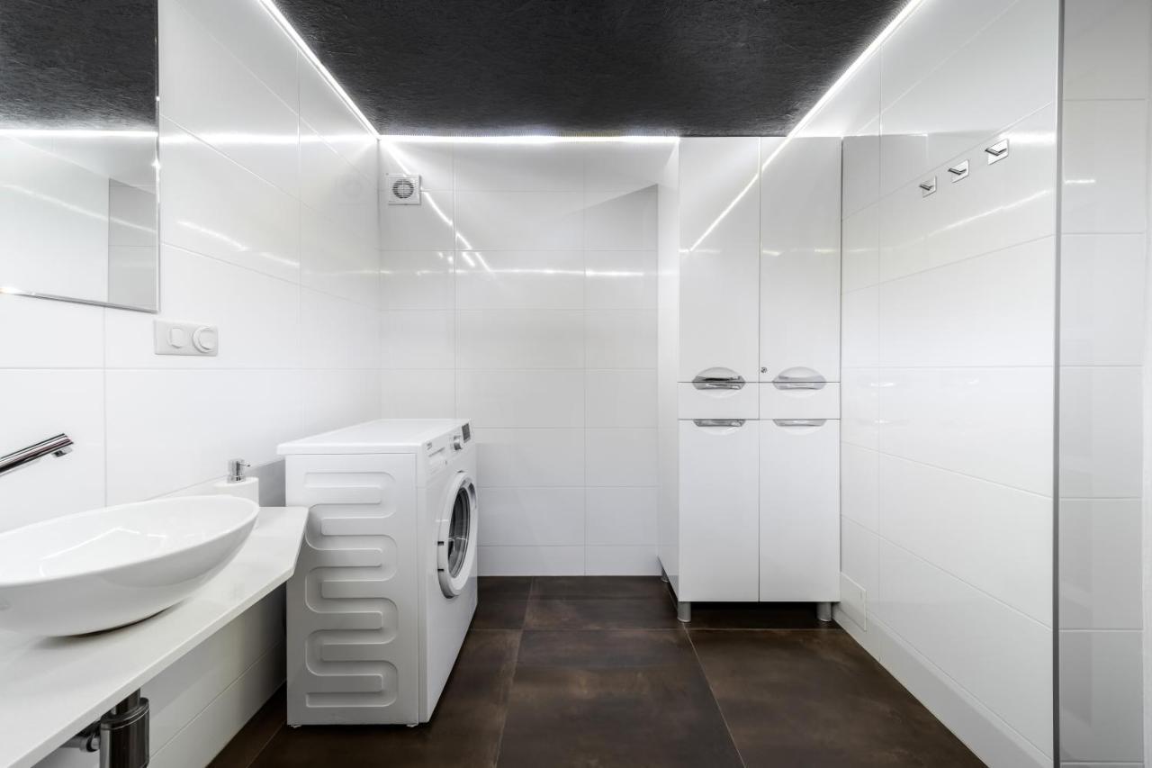 Inshiapartments On Grigorenko'S Square إلفيف المظهر الخارجي الصورة