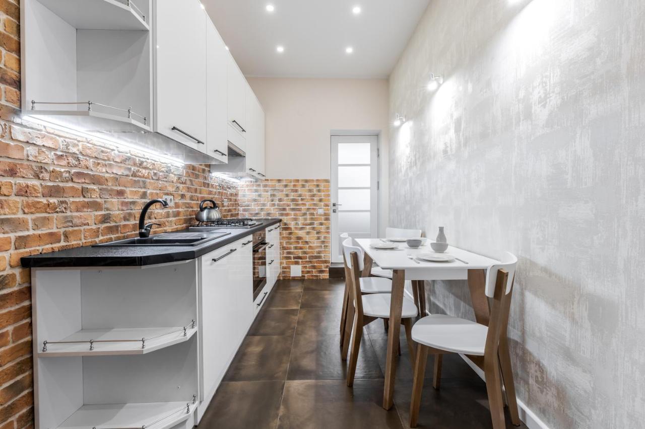 Inshiapartments On Grigorenko'S Square إلفيف المظهر الخارجي الصورة