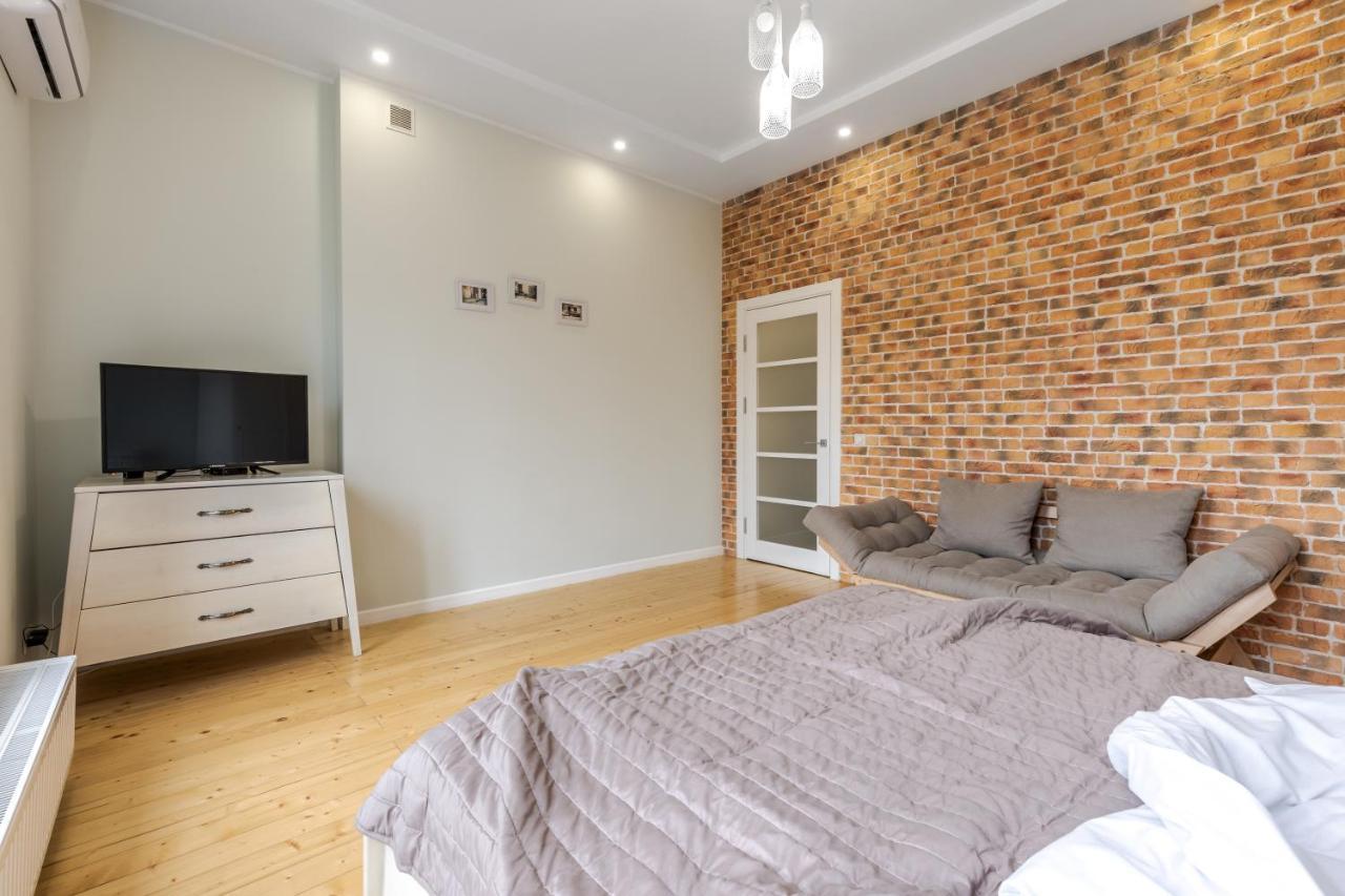 Inshiapartments On Grigorenko'S Square إلفيف المظهر الخارجي الصورة